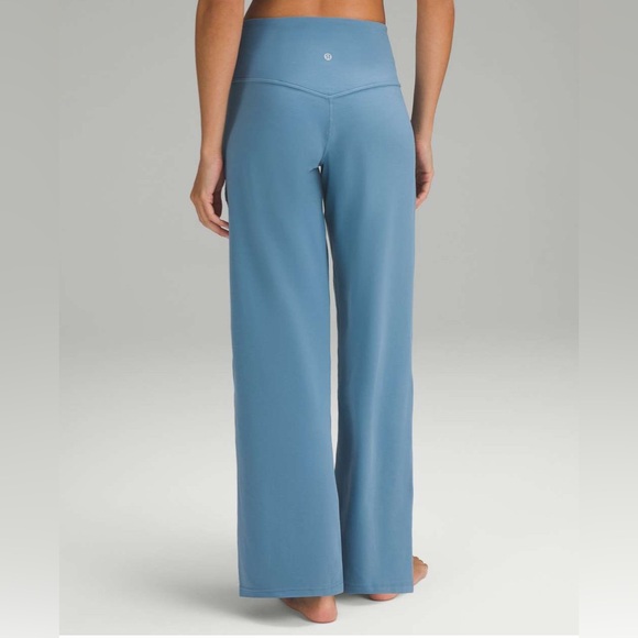 lululemon athletica Pants - Lululemon Align High-Rise Wide-Leg Pant 31"
Utility Blue size 10